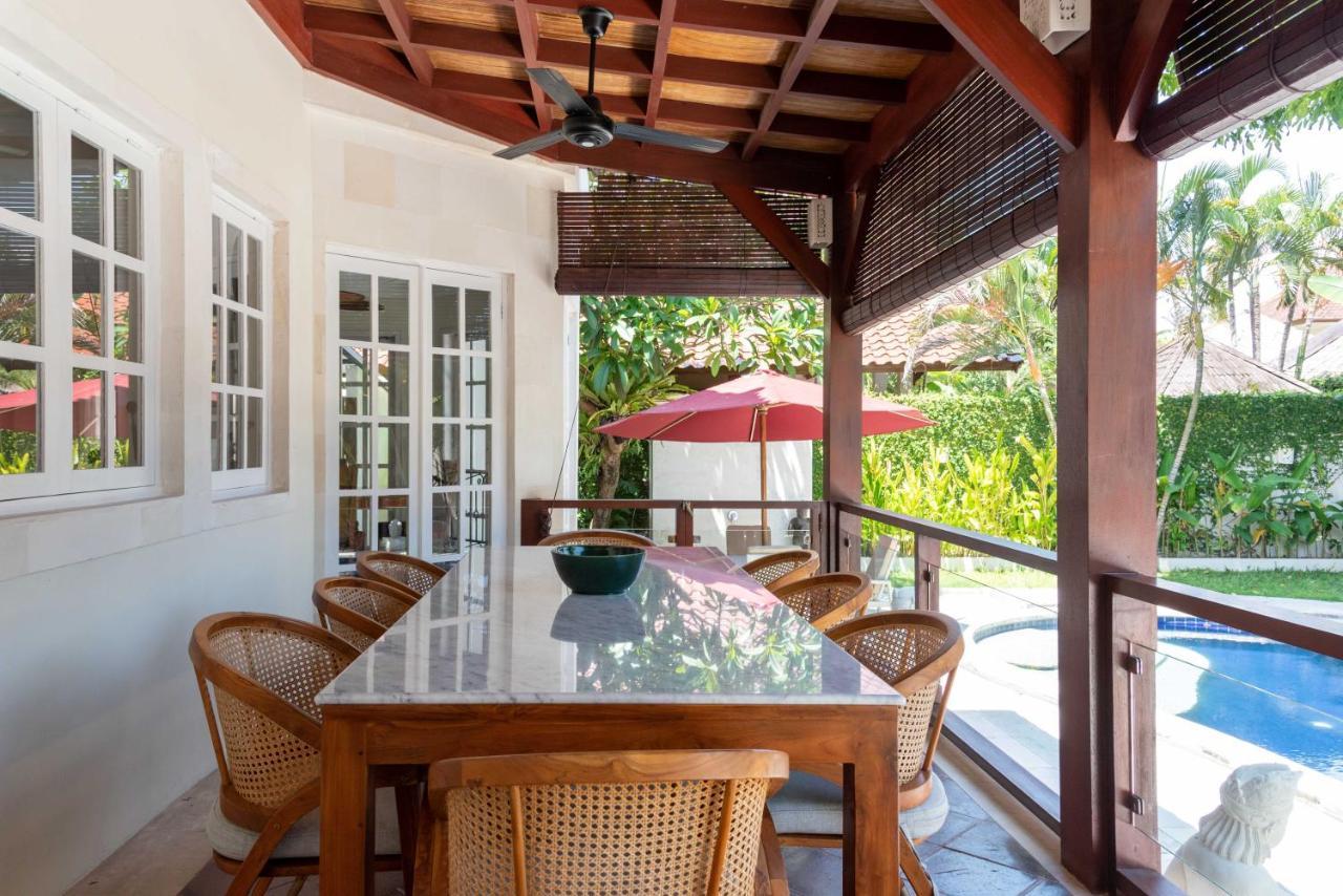 Palm Villa A Paradise For Families And Friends In Sanur Exterior photo